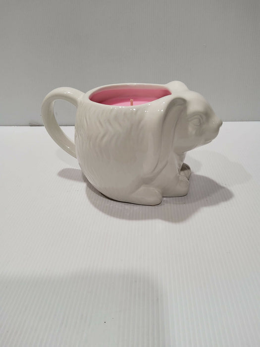 Teacup Candle - Candle in a Mug - Large Soy Candle - Easter - Hot Cross Buns - AMD Touring