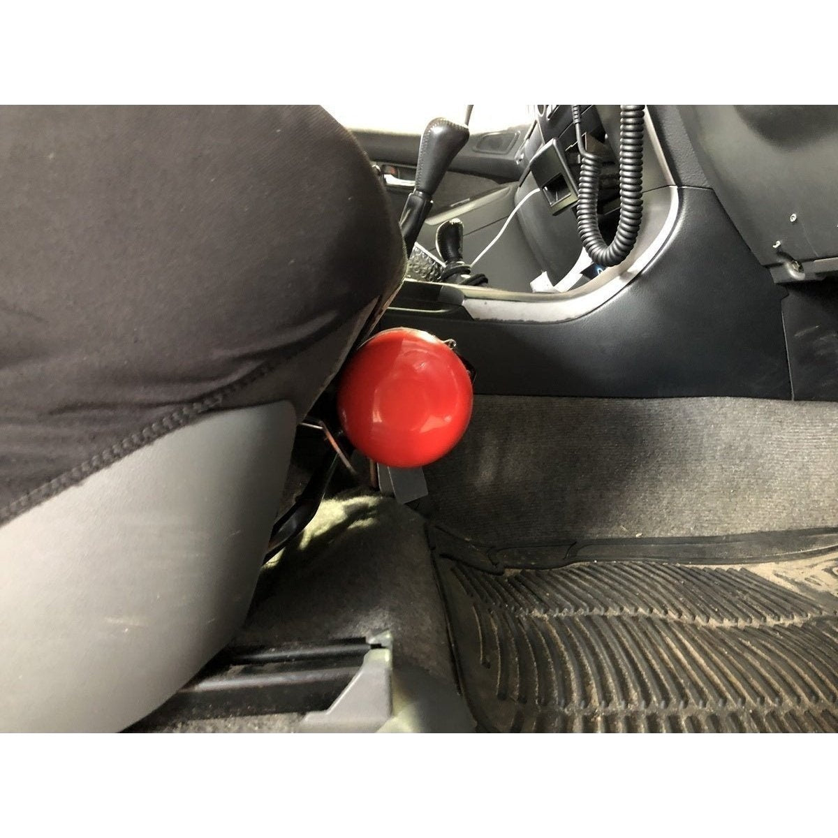 Fire Extinguisher Seat Mount to suit Toyota Prado 120 - AMD Touring