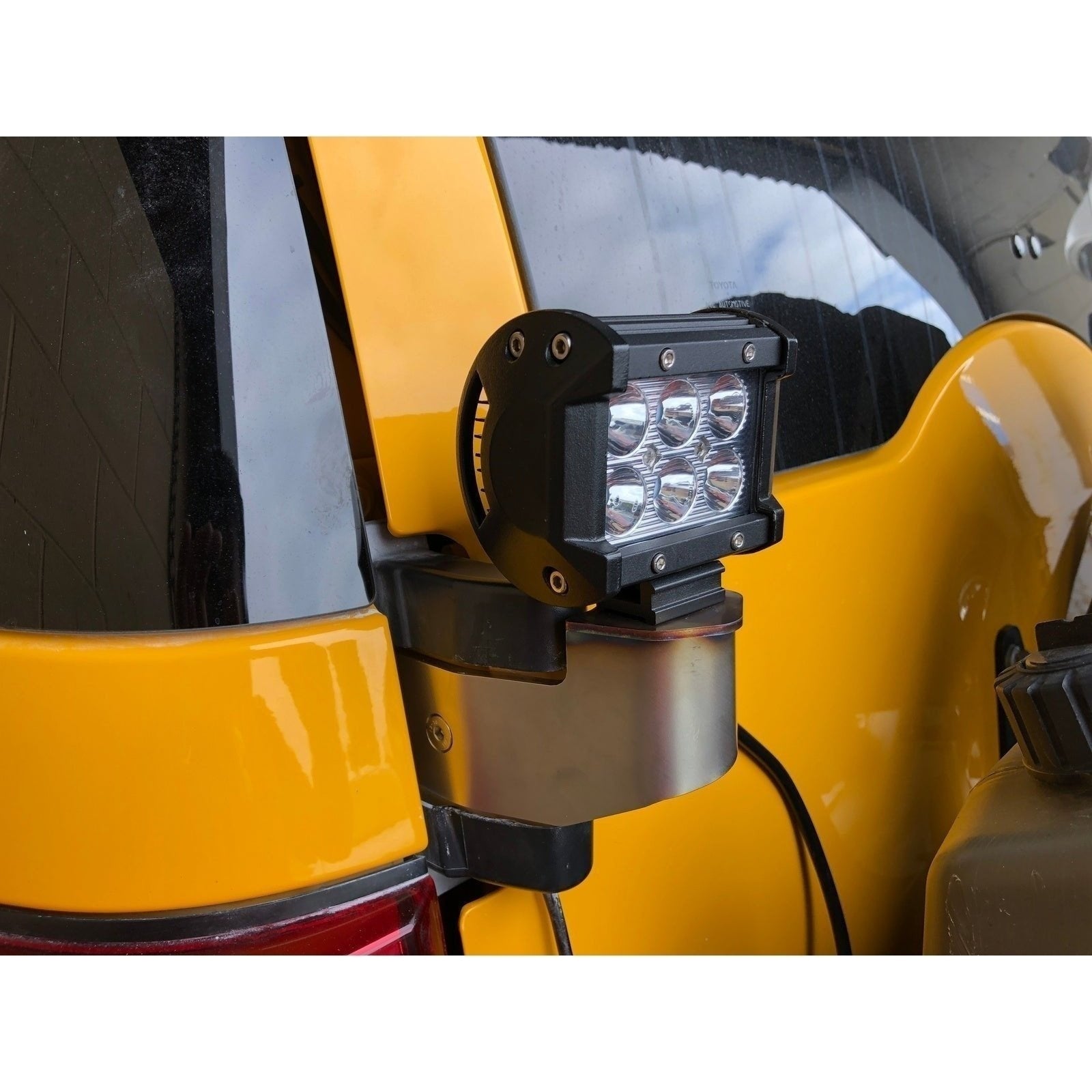 FJ Rear Hinge Aerial Light Mount to suit Toyota FJ Cruiser – Bandi Style - AMD Touring