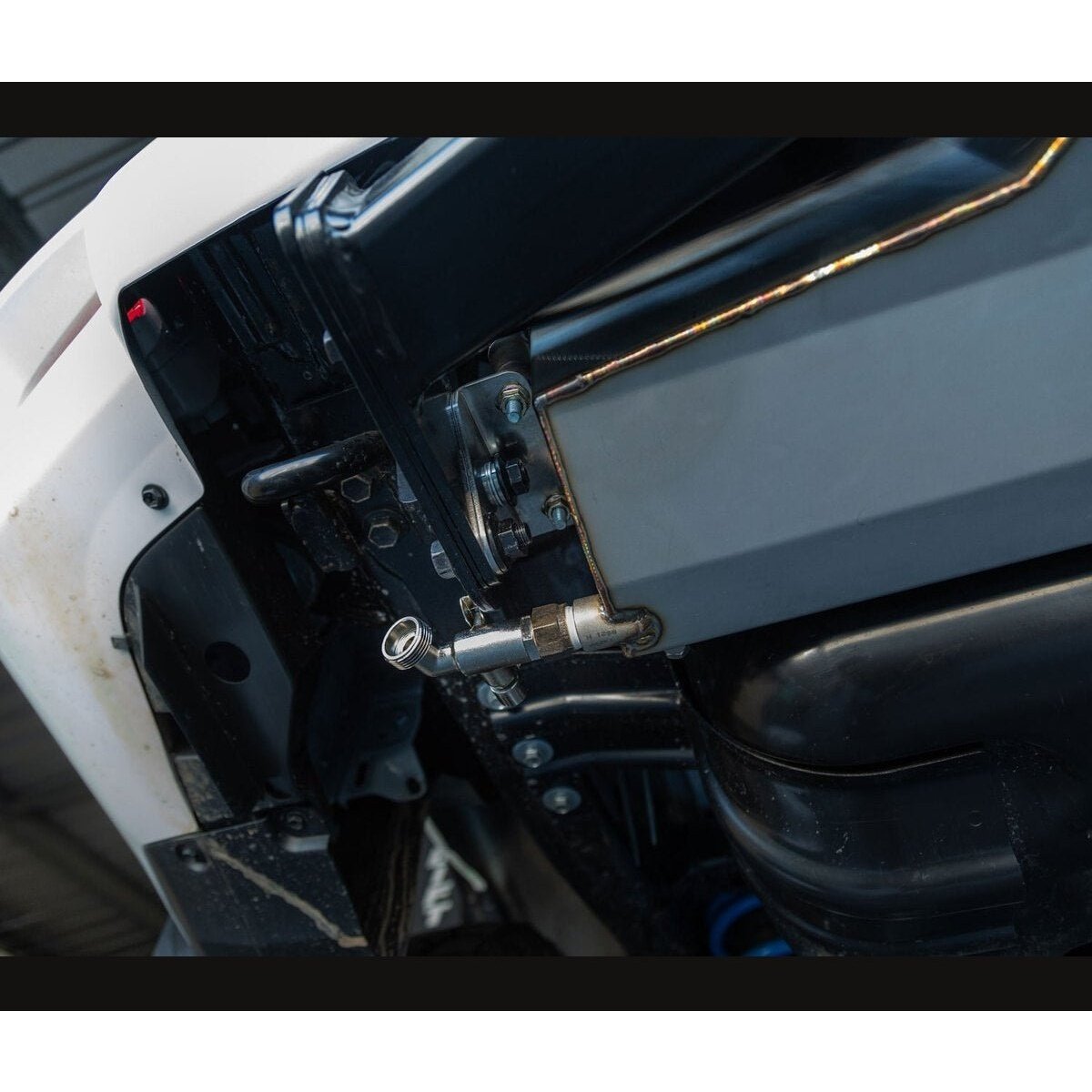 Underbody Water Tank to suit Toyota Prado 150 / Lexus GX 460 - AMD Touring